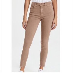 MOTHER high waisted looker ankle fray- 27